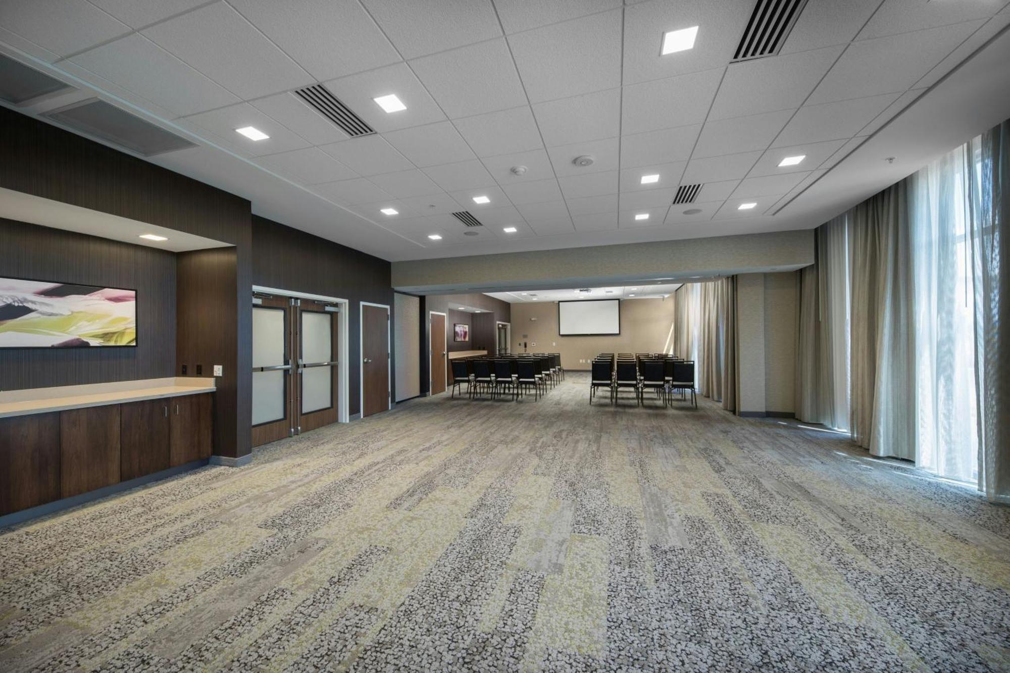 Courtyard By Marriott Russellville Eksteriør billede