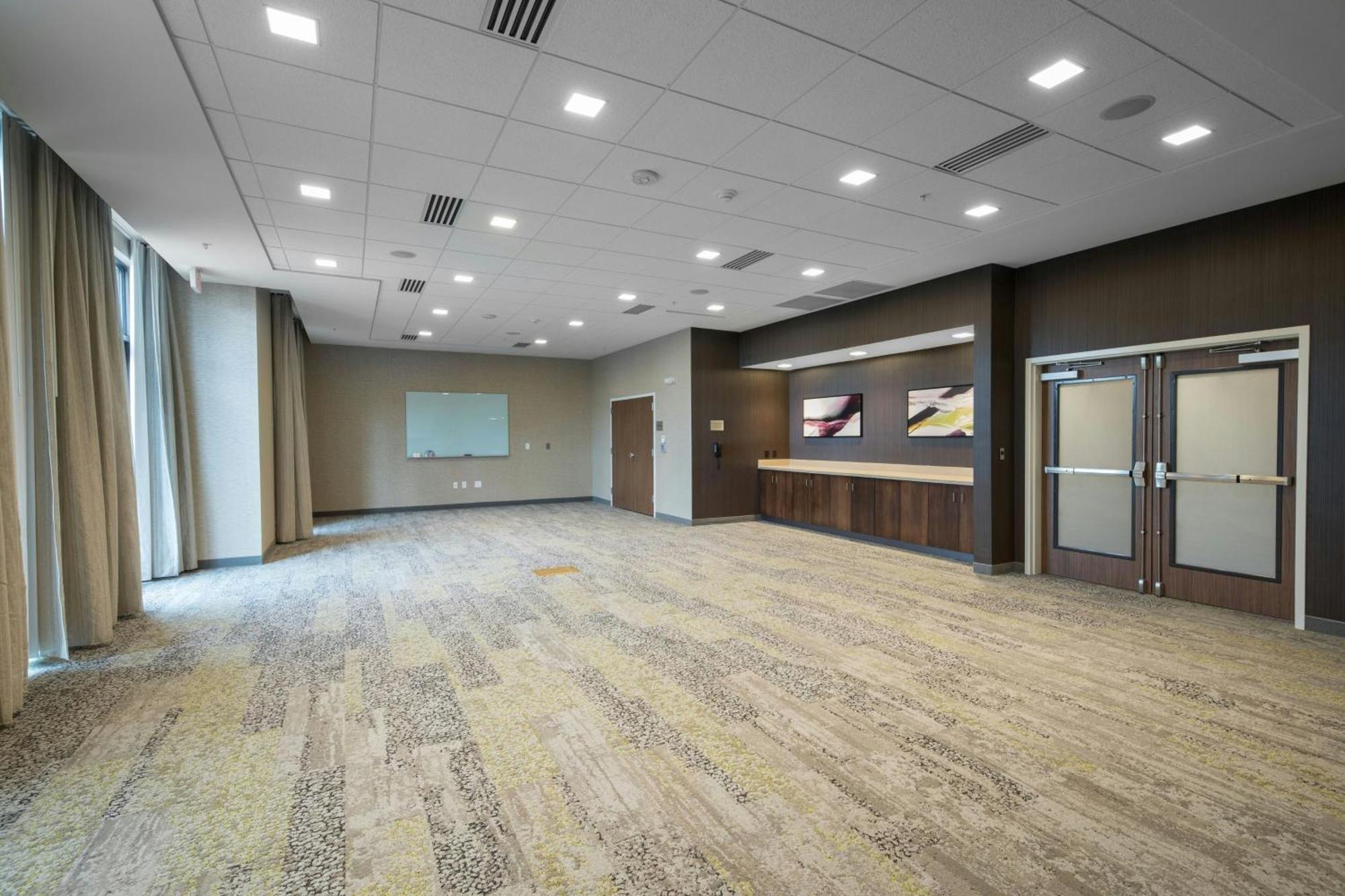 Courtyard By Marriott Russellville Eksteriør billede