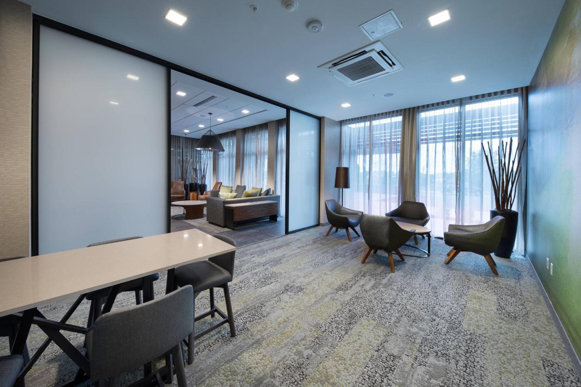 Courtyard By Marriott Russellville Eksteriør billede