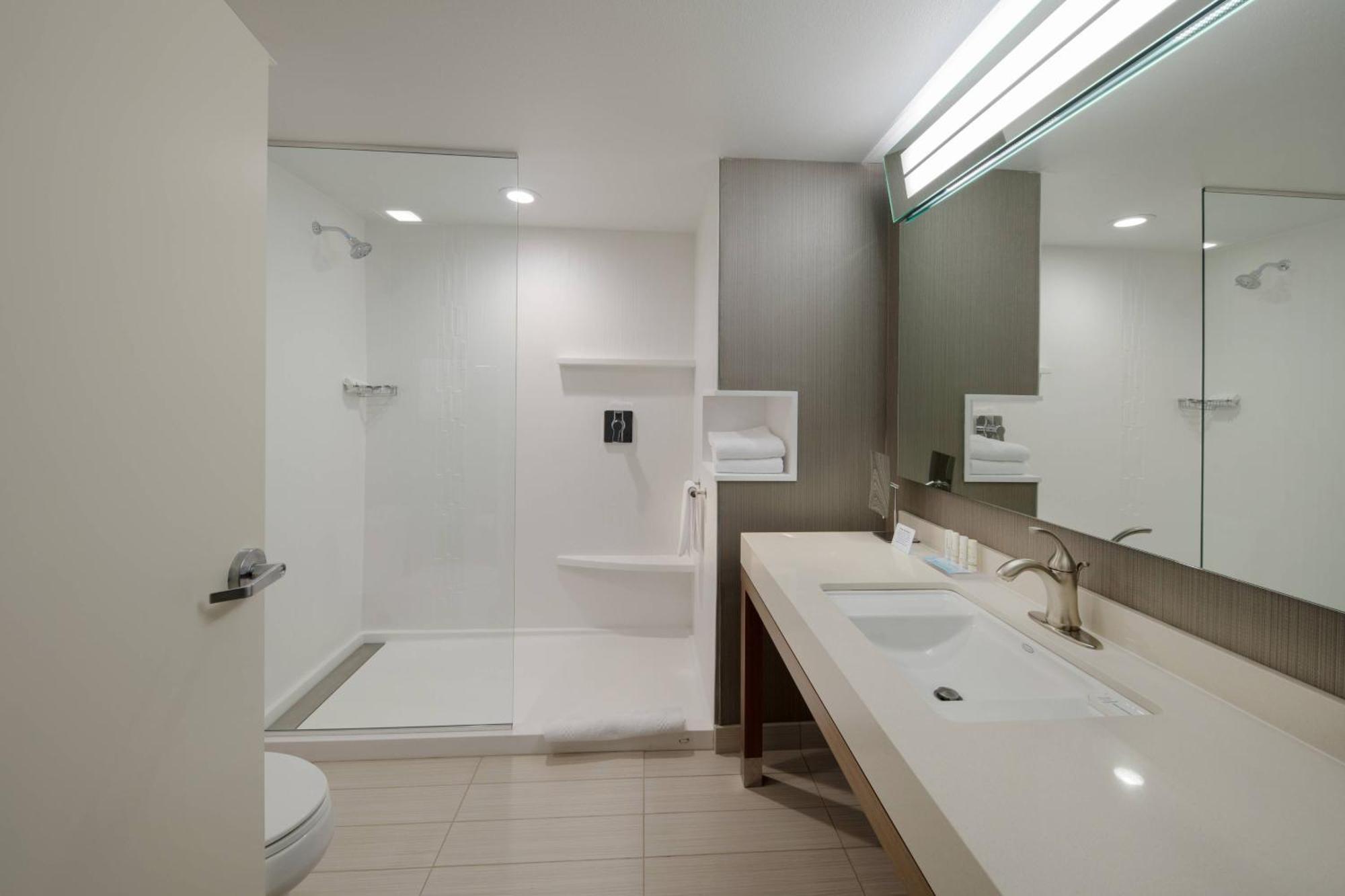 Courtyard By Marriott Russellville Eksteriør billede