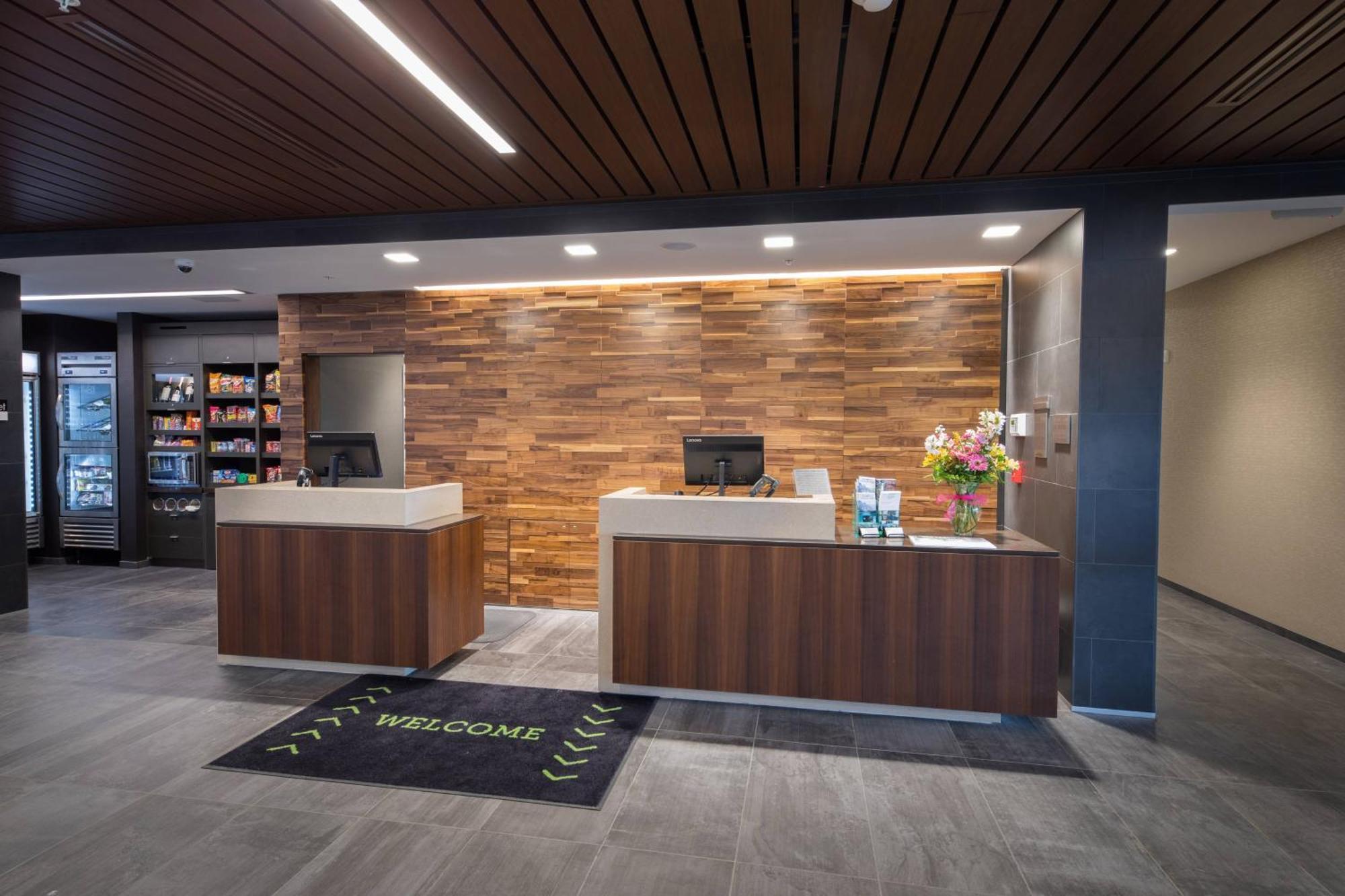 Courtyard By Marriott Russellville Eksteriør billede